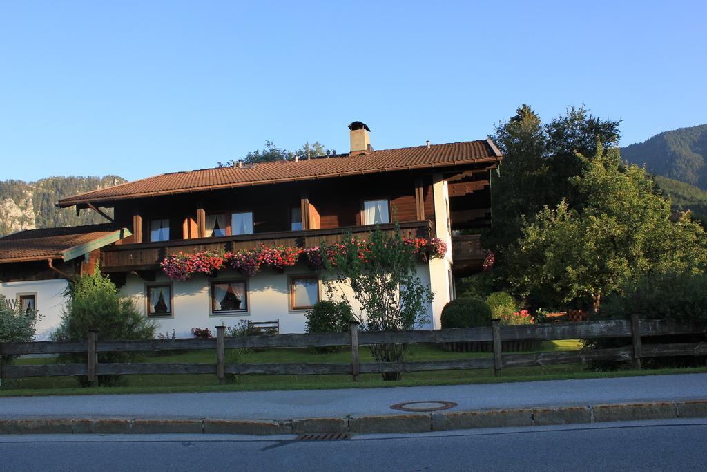 Gaestehaus Aicher Инцел Екстериор снимка